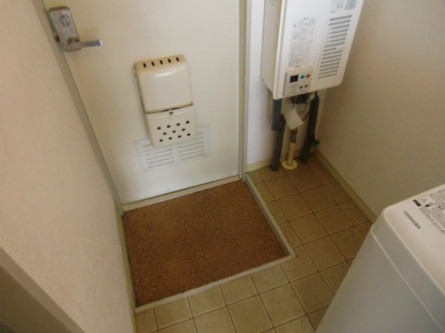 ＰＥＴＩＴ２１０ 玄関