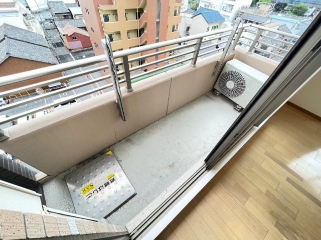 フォレスト那古野 ベランダ
