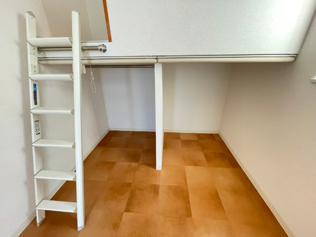 ラヴィール原 収納
