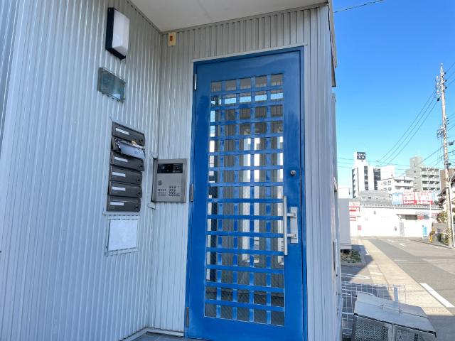ラヴィール原 エントランス