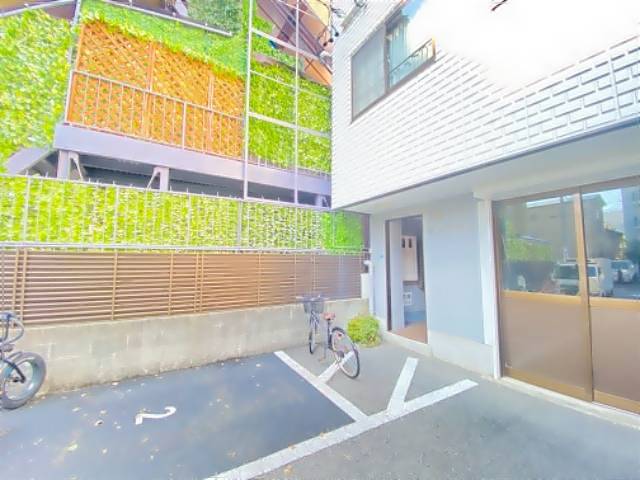 ブルームマンション エントランス