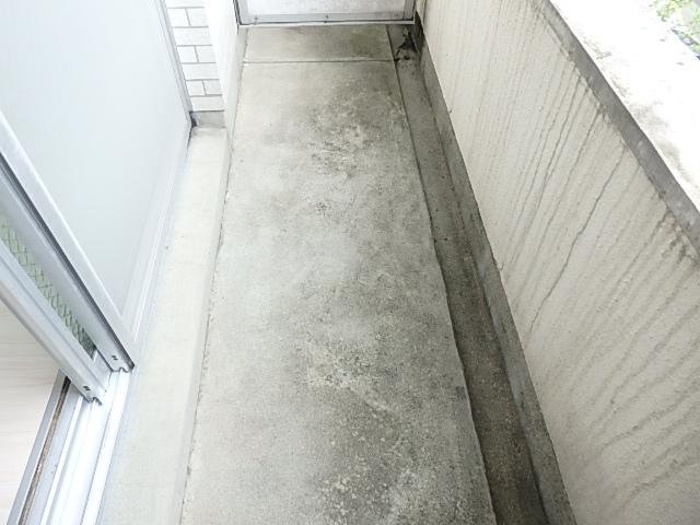 ホワイトビラ ベランダ
