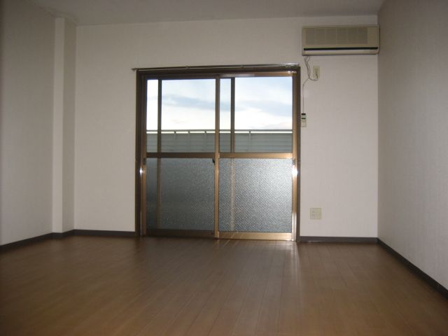 エグゼ３ 玄関