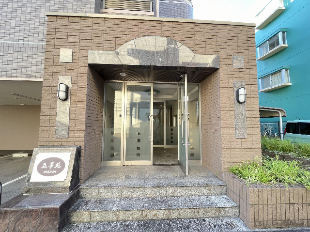 立華苑 エントランス