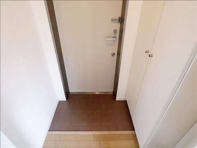 三友居 玄関