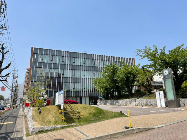 三友居 名城大学内郵便局