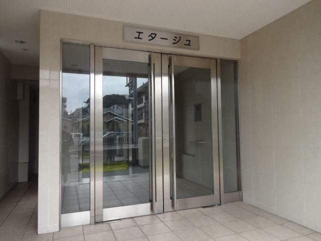 エタージュ エントランス