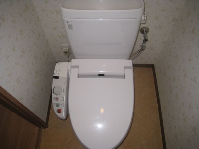 ＳＵＮＲＩＶＥＲ　ＹＯＫＯＳＵＫＡ トイレです。
