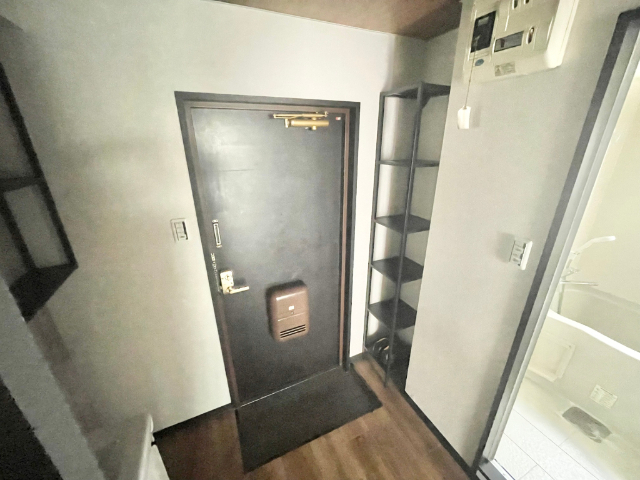 西科マンション 玄関
