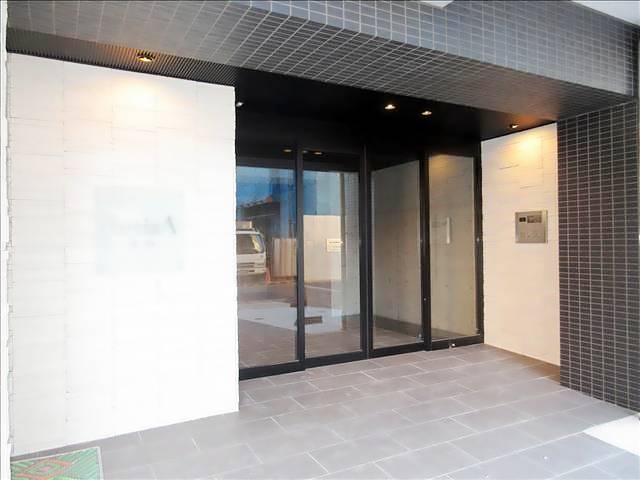 ＡｒｔｉｚＡ鶴舞 エントランス