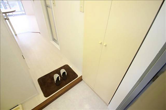ＰＡＧＥ　ＯＮＥビル 玄関