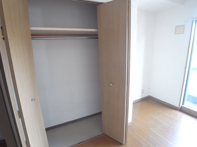 グリーンヒルズ猫洞 収納