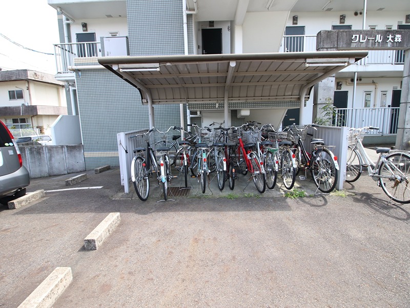 クレール大森 駐車場