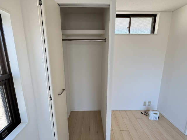 レジデンス山手 2024年撮影・4階のお部屋の写真