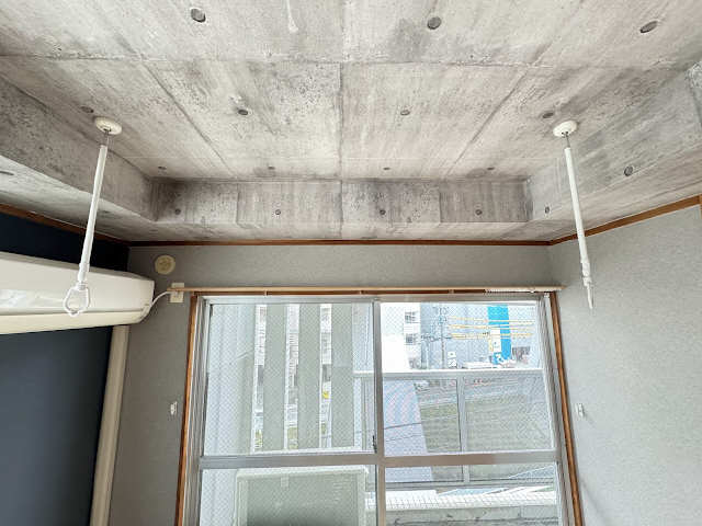 アイビーヒルズ本郷 室内物干し