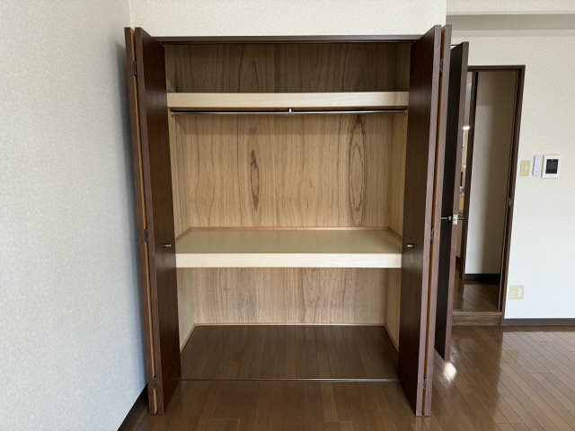  LIVELAN FUJIMIGAOKA 収納