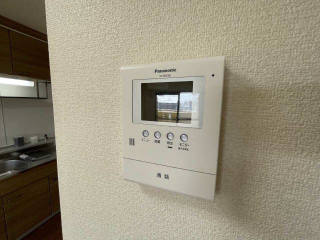 グリーングラス藤 来客の顔確認してから応対できます。