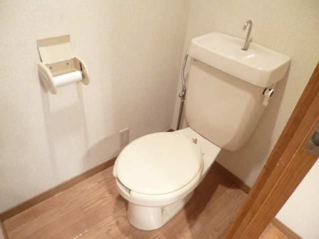 アビタシオン山手 トイレ