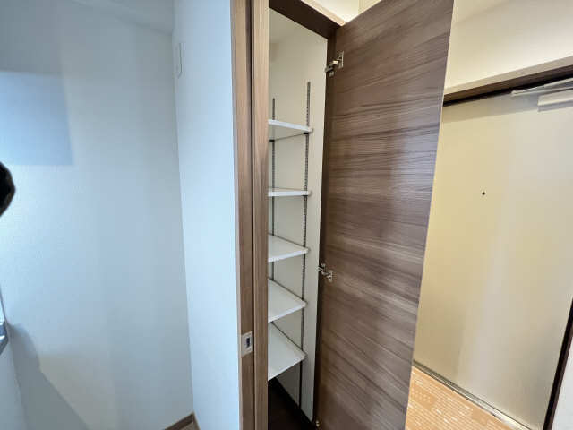 ＳＯＬＥＩＬ御器所 収納