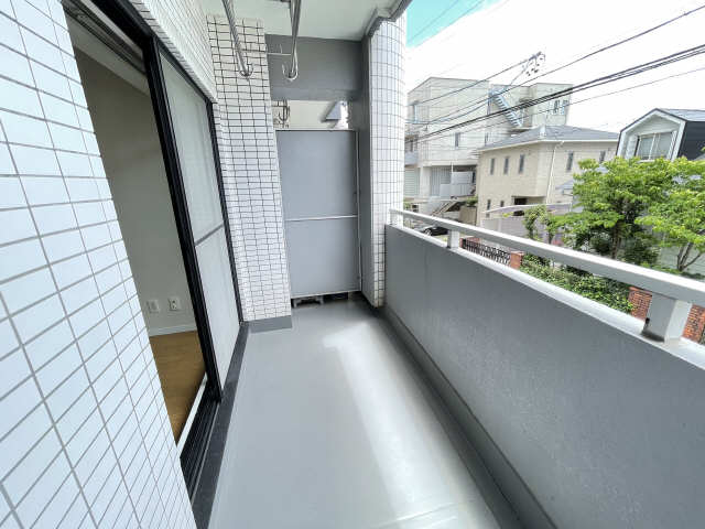 ラフィネ広路 ベランダ