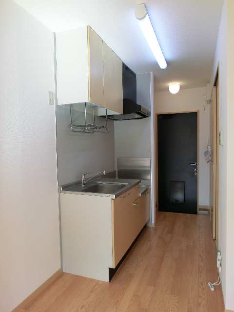 クレイドル寺山下Ｂ キッチン