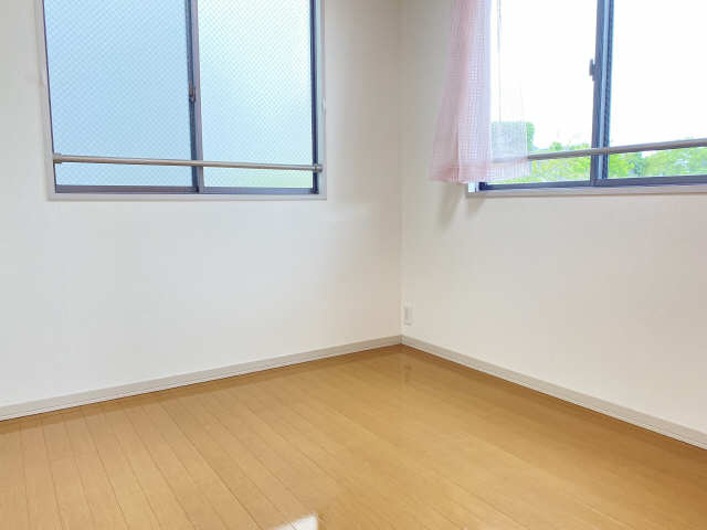 エクセル山中 リビング