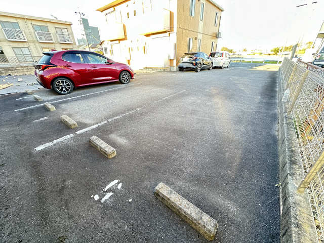 コート　ソレイユ 駐車場