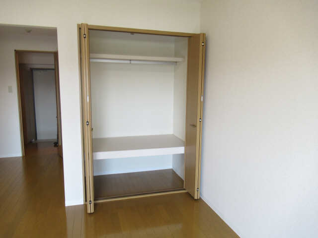 アヴェニューコート中野Ｃ棟 収納