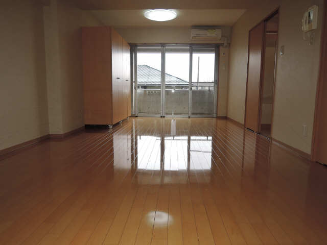 コンフォール リビング
