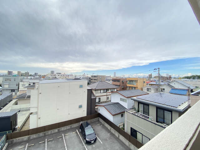 エクセルフジタ 展望