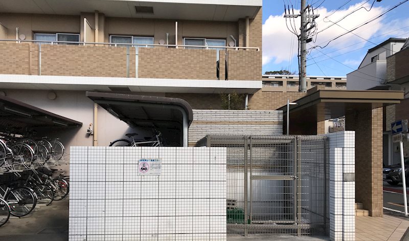 アヴァンセ鏡池 ゴミ置き場