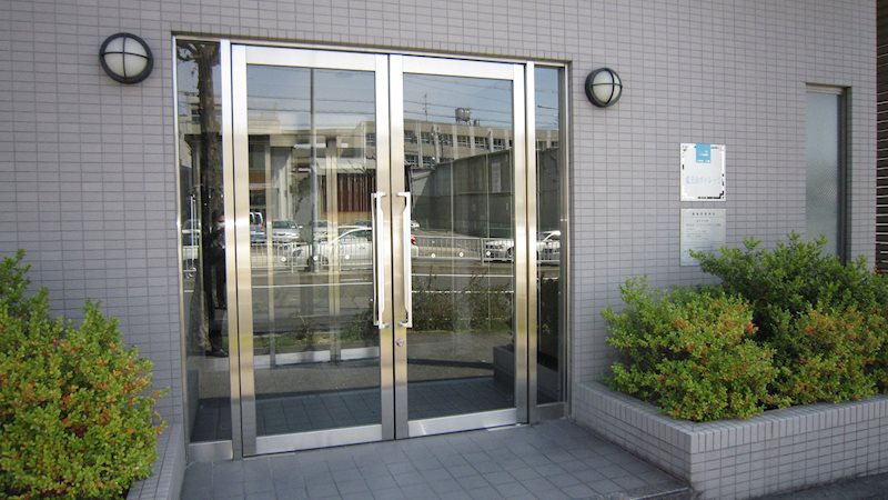 覚王山ヴィレッジ エントランス