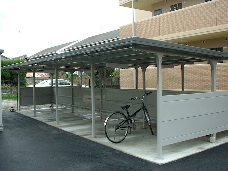 ウエストコート 自転車置き場