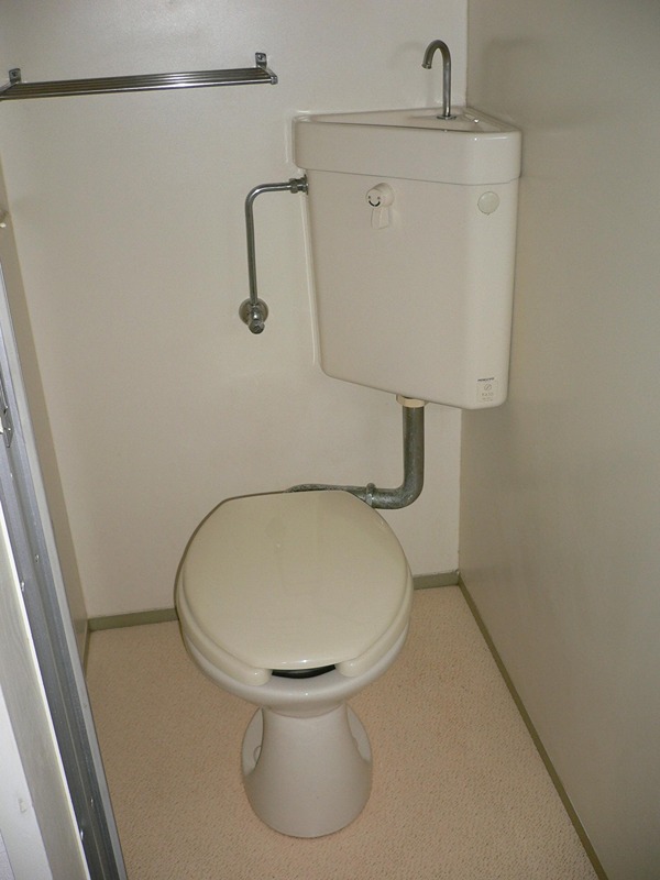 NAITO　COLLEGE　NO4 トイレ