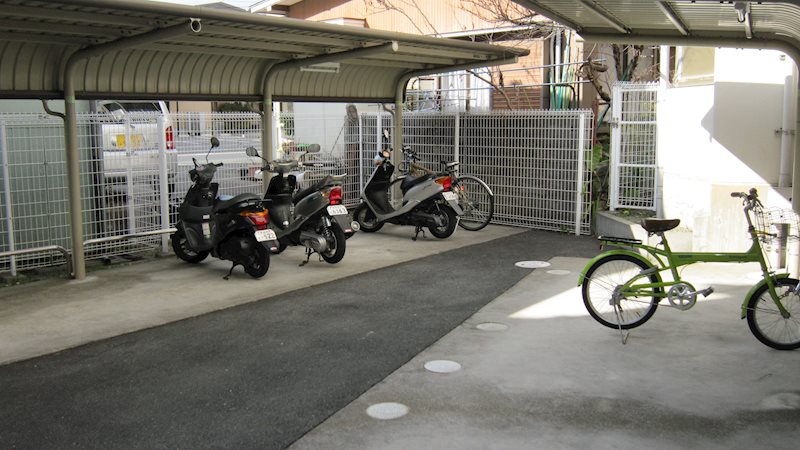 棒屋第5住吉ハイツ 駐輪場