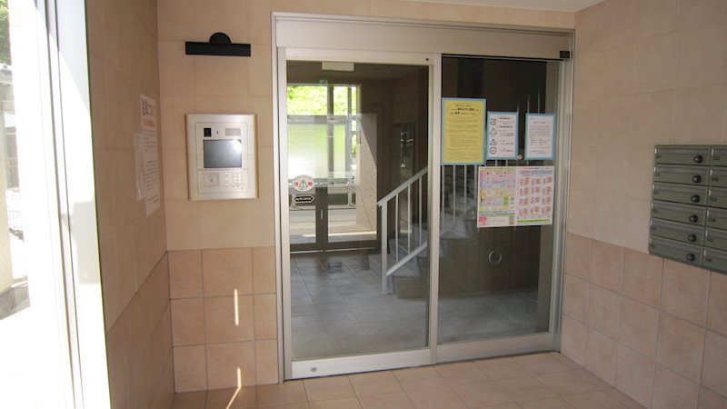 棒屋第3城北ハイツ オートロック（集合玄関）