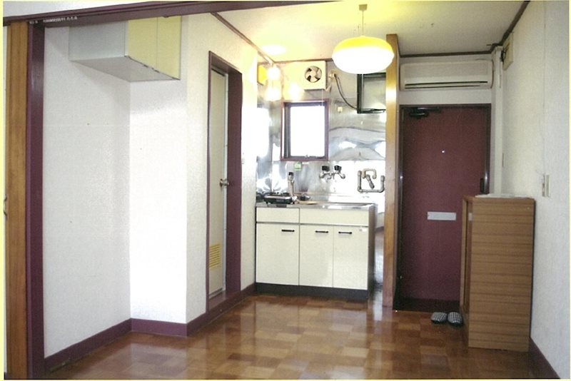 シャトーライラック 玄関