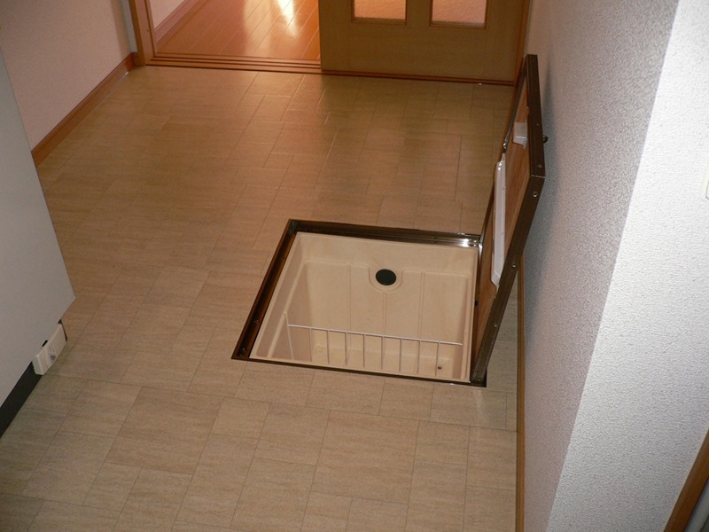 フジハウス 玄関