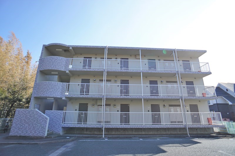 プリメーラ富塚 外観