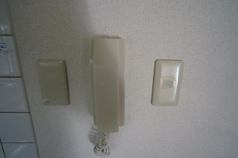 プリメーラ富塚 TVモニターホン設置します！