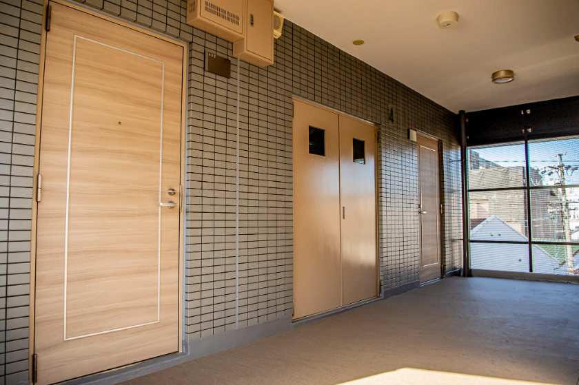 スカイコール古井ノ坂 共用廊下