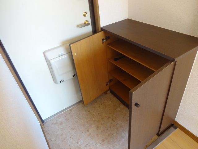 近藤ビル 玄関