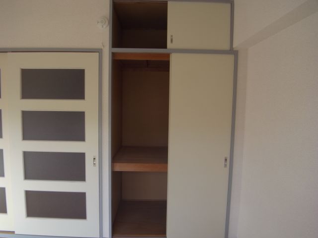 ルイシャトレ社台 収納