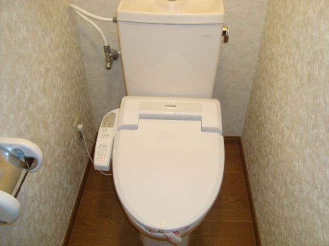 パークハイム鶴舞 嬉しいウォシュレットです。