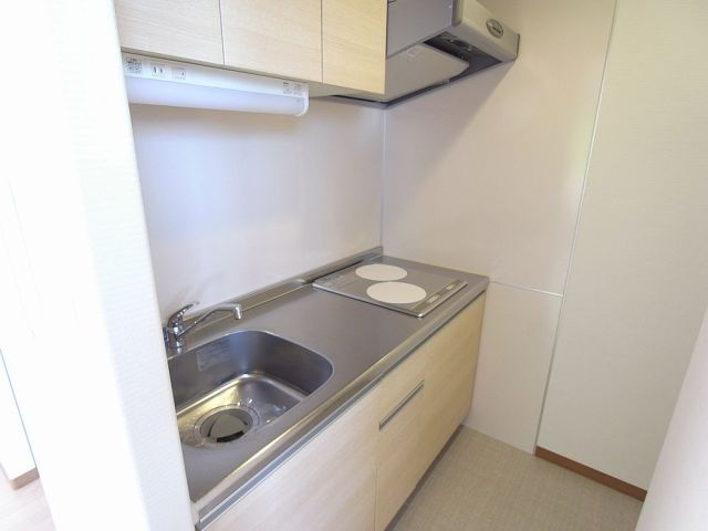 フォレスト那古野 キッチン収納もバッチリです。