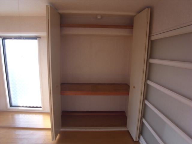 ライフピア本山 収納