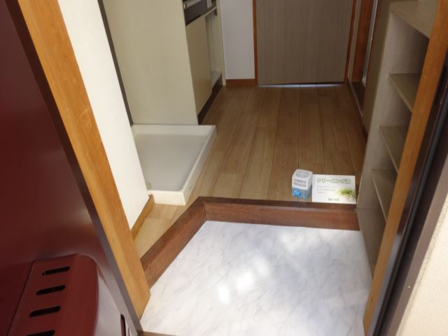 ラ・スール原 玄関