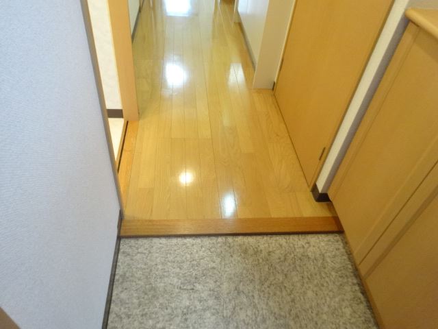 ＦＪダンケ 玄関