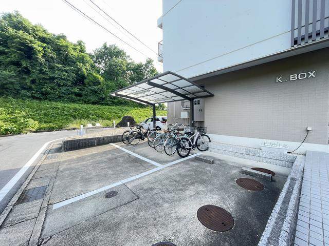 K　BOX 駐車場