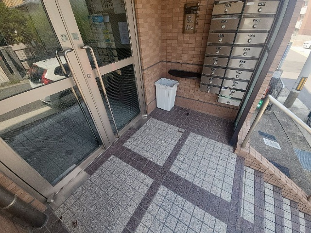 長谷川１７番館 エントランス